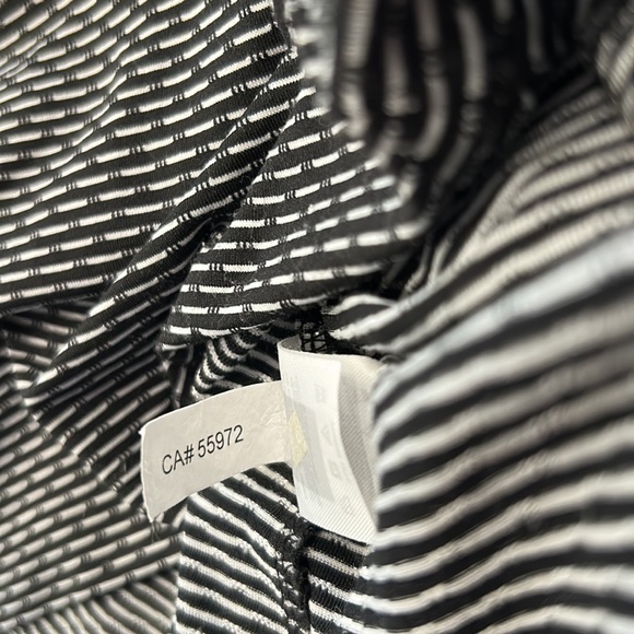 Callaway Women’s Golfing Shirt, Size Large - Picture 8 of 8